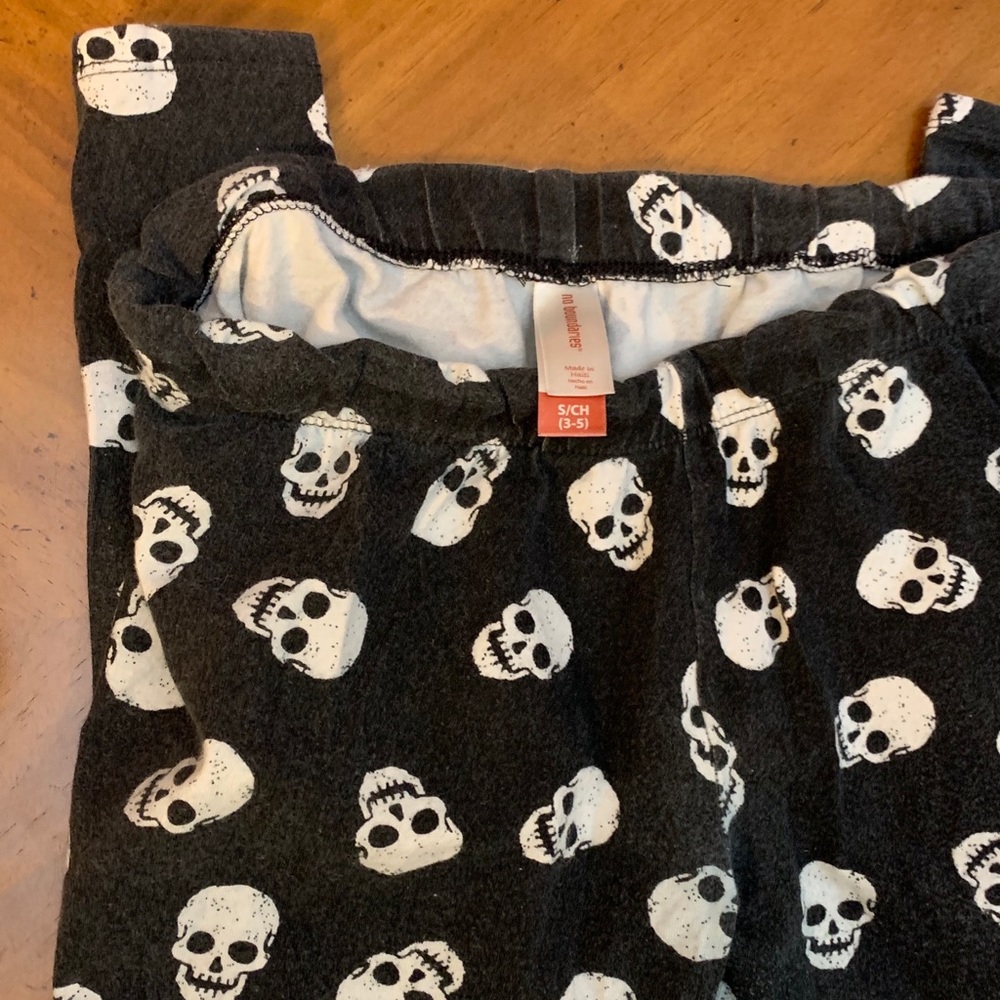 Black Skull Leggings No Boundaries